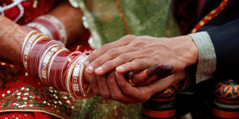 सुप्रीम कोर्ट: शादी के बाद पति के अनुसार नहीं बदला जायेगा पत्नी का धर्म