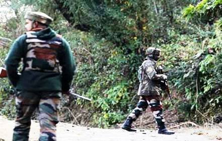 जम्मू-कश्मीर में बैट टीम का हमला नाकाम, 1 आतंकवादी मार गिराया