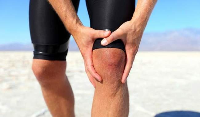 कम उम्र में आपके घुटनों के दर्द की वजह बन सकती हैं यह आदतें