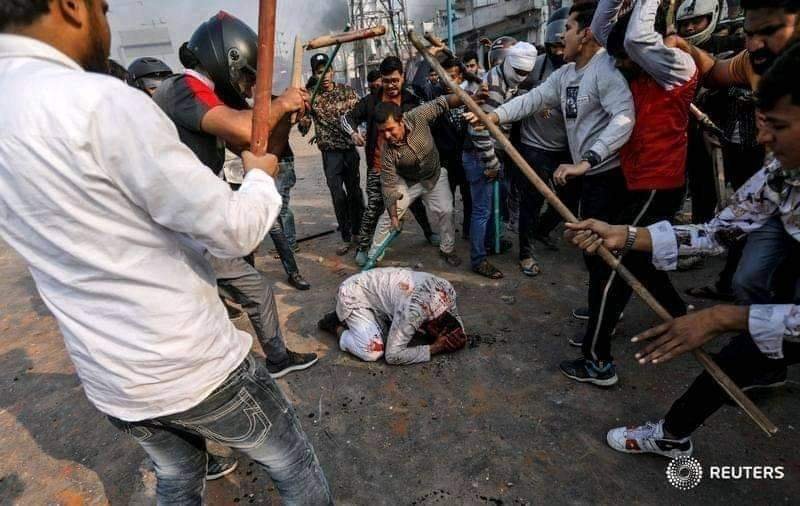 CAA को लेकर नार्थ-ईस्ट दिल्ली में भारी हिंसा, अबतक 5 की मौत, दहशत और भय का माहौल