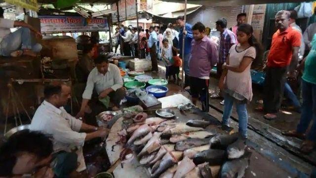 कोरोना वायरस के चलते लखनऊ में मांस-मछली की बिक्री पर लगा प्रतिबंध