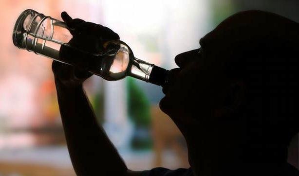 अलीगढ़ में जहरीली शराब का कहर जारी, अबतक 80 की मौत, शासन में कार्यवाही को लेकर मंथन जारी