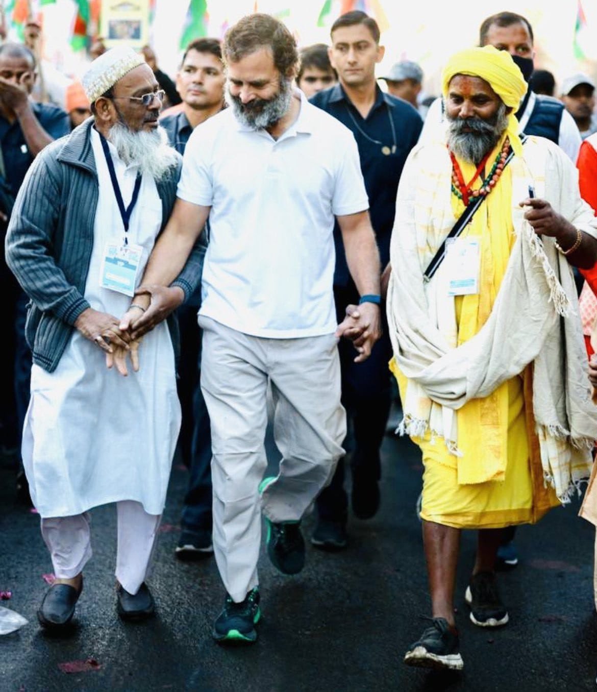मध्य प्रदेश में ‘भारत जोड़ो यात्रा’ ने तोड़ा रिकॉर्ड, जनसैलाब देख BJP के उड़े होश !